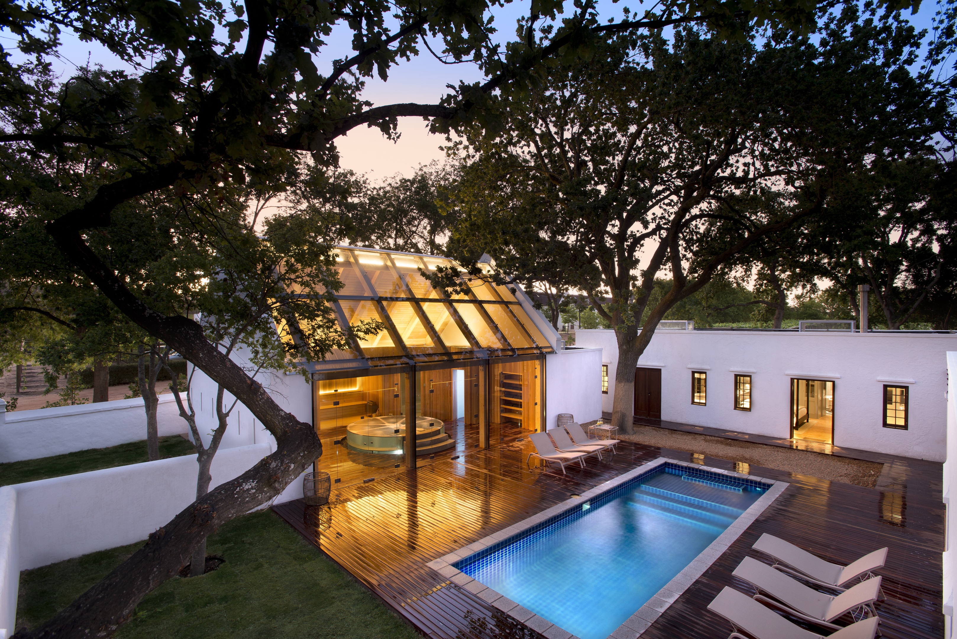 Farmhouse swimming pool and relaxation area