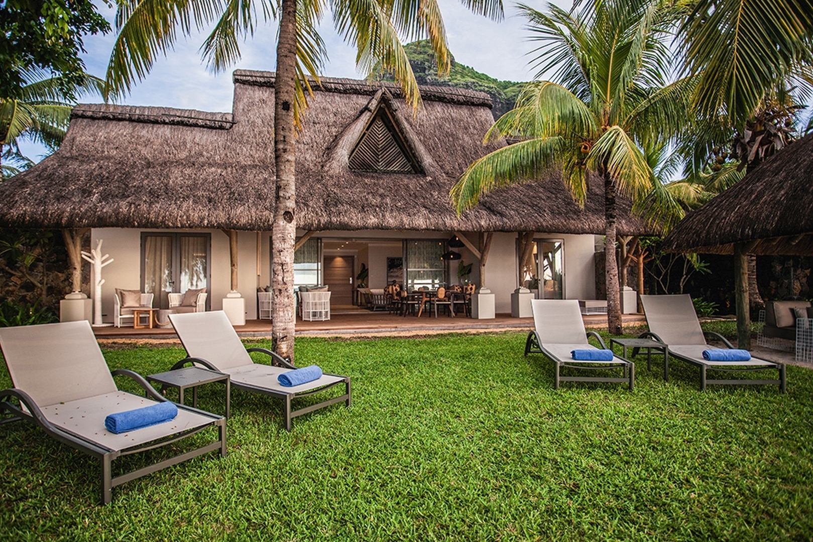 View of the kitchen and living area at the private residence of Hinkwenu Lodge, in the Lion Sands Game Reserve in South Africa